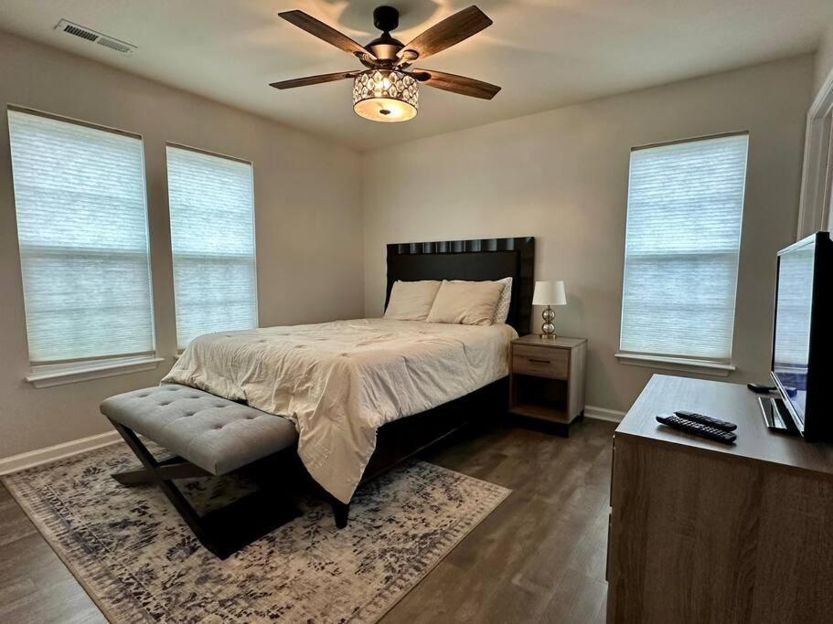 Cozy And Luxury Home Ρόλι Εξωτερικό φωτογραφία