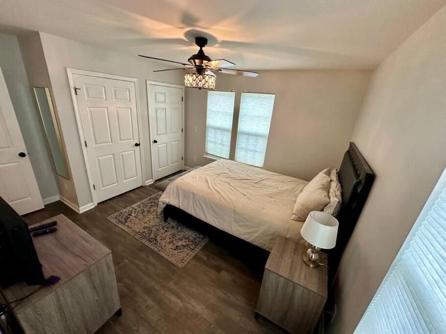 Cozy And Luxury Home Ρόλι Εξωτερικό φωτογραφία